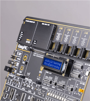 Mikroe MIKROE-3614 EasyPIC v8 Development Board